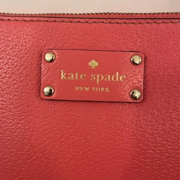 Kate Spade Bay Street Hanna Crossbody - Picture 2 of 12